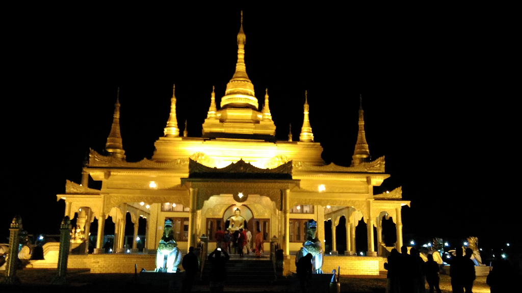 golden pagoda